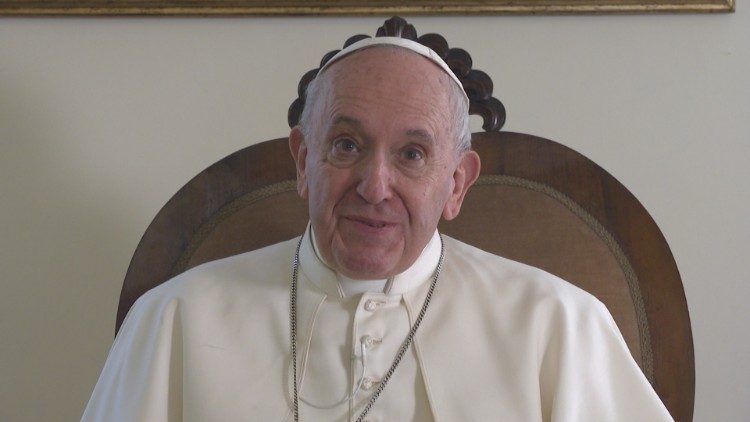 Papa Franjo tijekom videoporuke