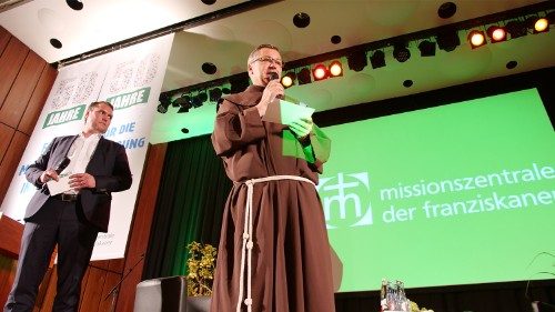 D: Franziskaner feiern 50 Jahre Missionszentrale