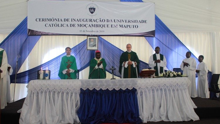 Missa de inauguração da delegação de Maputo da UCM