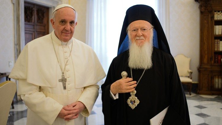 Папа Францішак і Патрыярх Барталамей. Ілюстрацыйнае фота