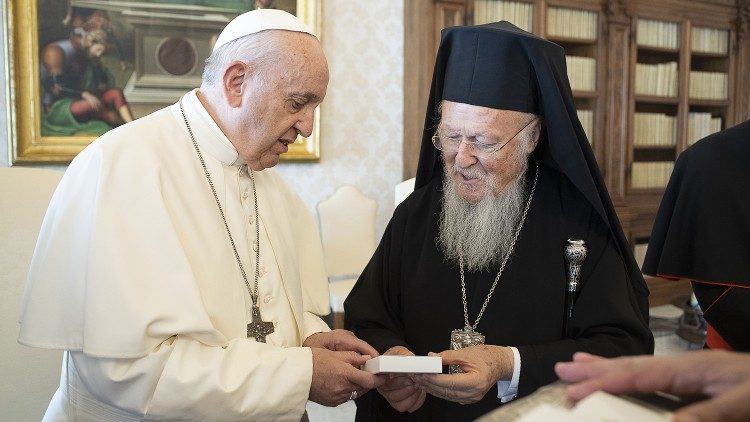 Папа Францішак і Патрыярх Барталамей