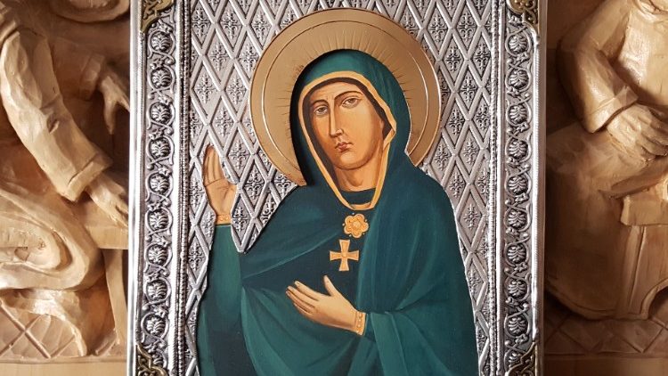 Sugestívne gesto Matky Božej ako nebeskej zástankyne - advokátky (replika milostivého obrazu Trnavskej Panny Márie)