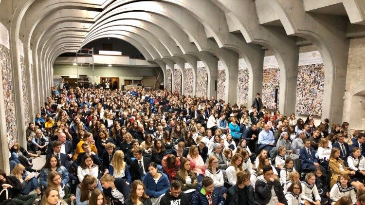 Koniec pomocy dla szkół katolickich w Hiszpanii