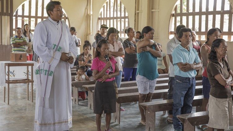 Ministering to the faithful in the Amazon