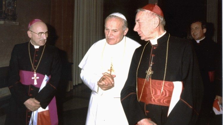 Popiežius Jonas Paulius II ir kardinolas Steponas Wyszynskis