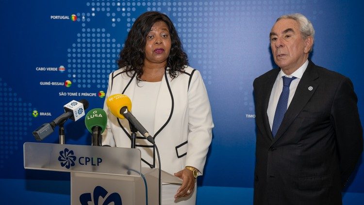 Elsa Maria Teixeira de Barros Pinto, Ministra dos Negócios Estrangeiros e da Cooperação de São Tomé e Príncipe
