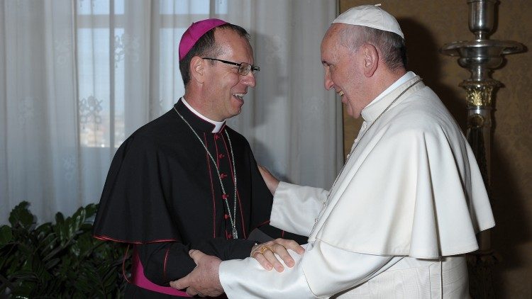  архиєпископ Джамп’єтро Ґлодер на аудієнції в Папи Франциска