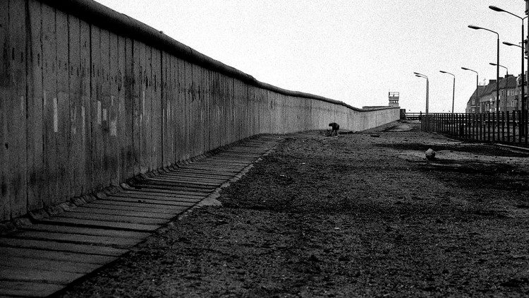 Il Muro di Berlino nel 1989, foto di Livio Senigalliesi