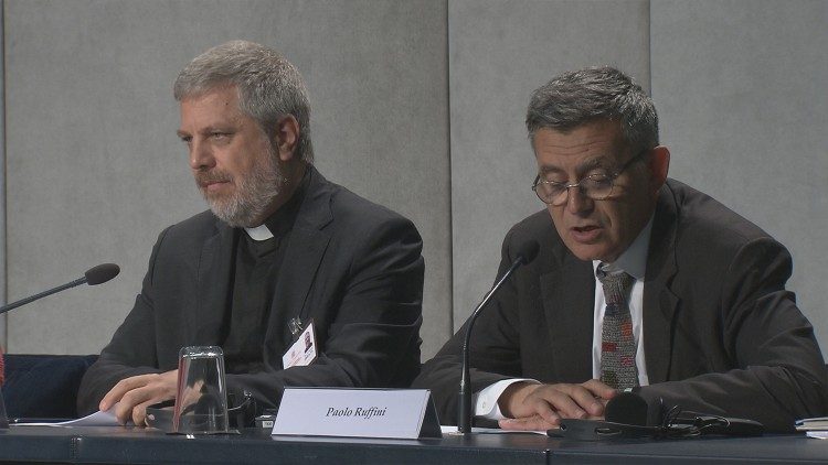 Ks. Giacomo Costa SJ i Paolo Ruffini