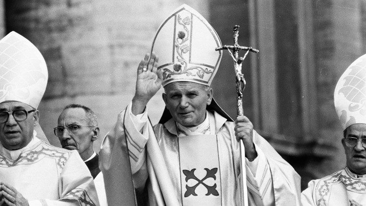 2020.10.22 Misa ya kuanza utume wake Mtakatifu Yohane Paulo II, tarehe  22 ottobre 1978.