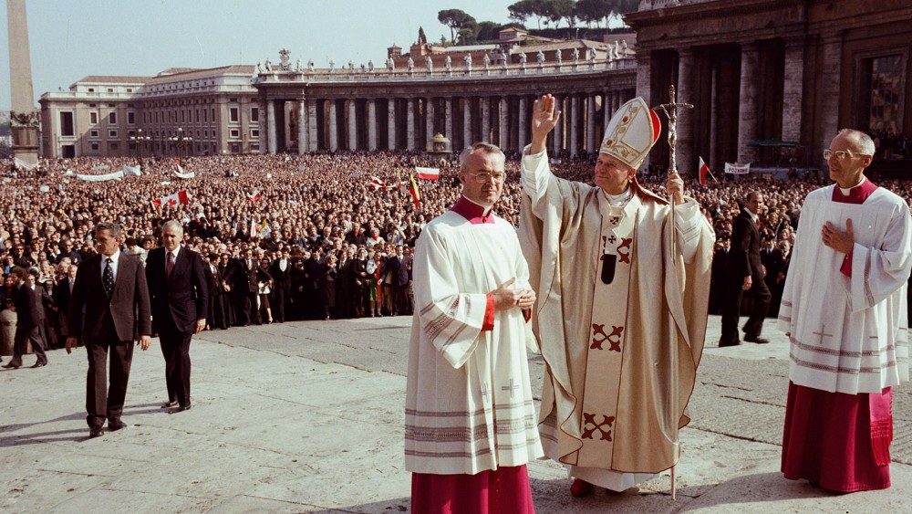 ottobre, eredità e memoria di San Giovanni Paolo II   Vatican News