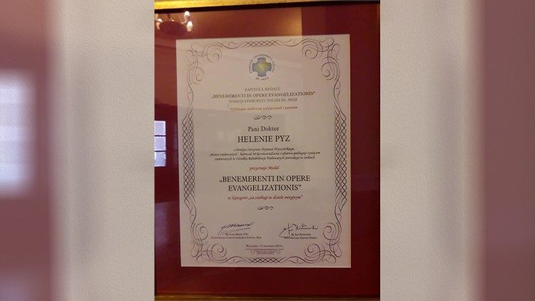 Dyplom przyznany dr Helenie Pyz