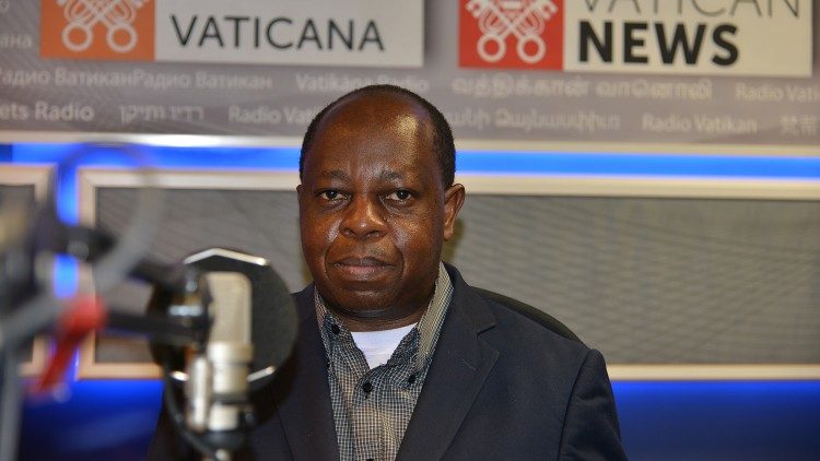 Père Rigobert Minani Bihuzo, SJ/RDC/Coordinateur de Réseau Ecclésial du Bassin du Congo, REBAC (Ph.: JP Bodjoko, SJ/Vaticannews)