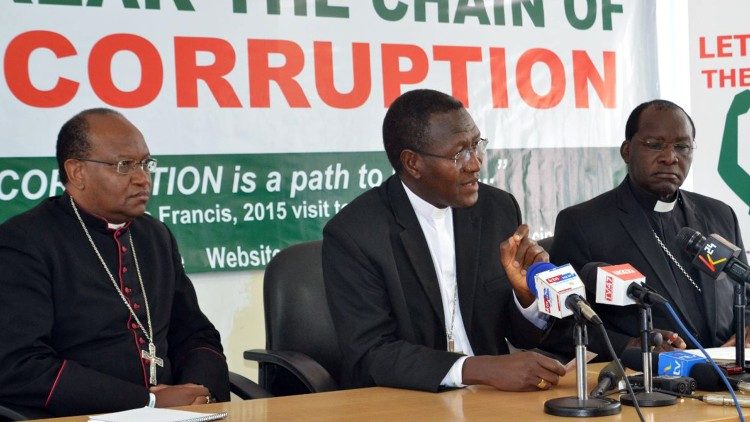 Bispos da Conferência Episcopal do Quénia contra a corrupção (foto de arquivo)