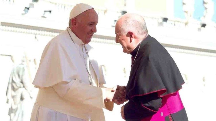 Papa Francesco e monsignor Giorgio Corbellini 