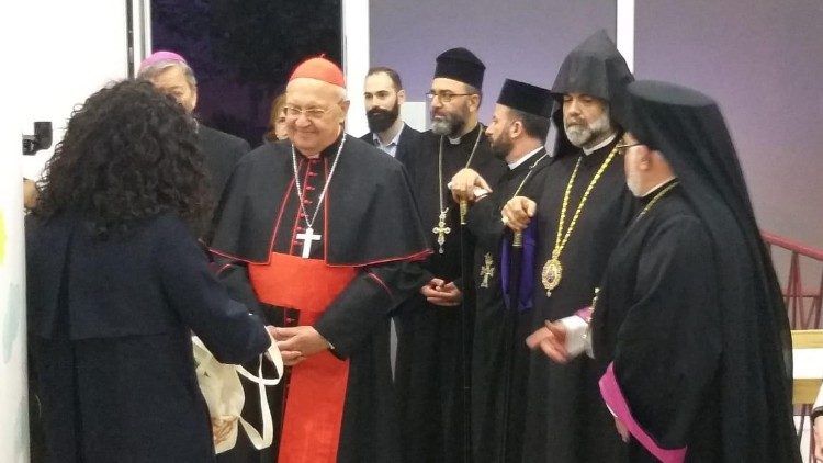 Кардинал Сандри на посещение в ординариата на арменските католици в Атина, 15.11.2019