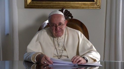 Papst an Japaner: „Ich bete für eine Welt ohne Atomwaffen“