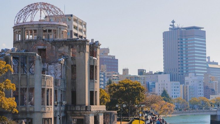 Das Atom-Mahnmal Bomb Dome in Hiroshima