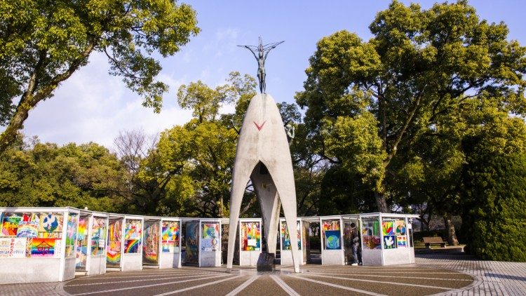  Детски паметник на мира в Хирошима. 2019.11.19