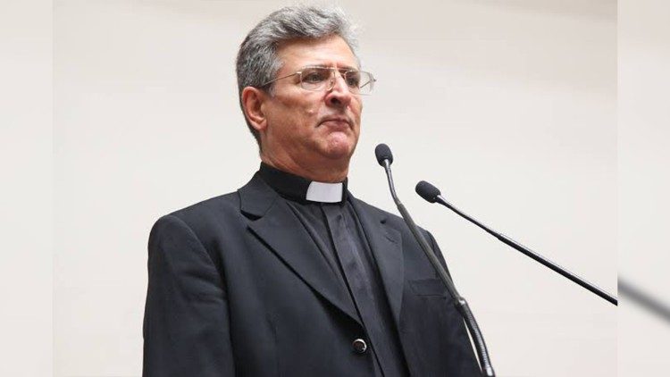 Padre Vitor Gaudino Felles