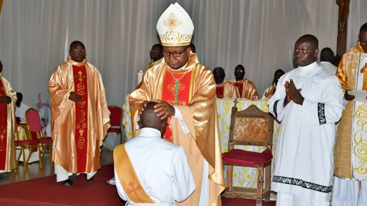 Mgr Bruno Essoh Yédoh, Evêque de Bondoukou, Côte d’Ivoire 