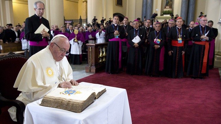 El Papa Francisco durante el viaje apostólico a Colombia.