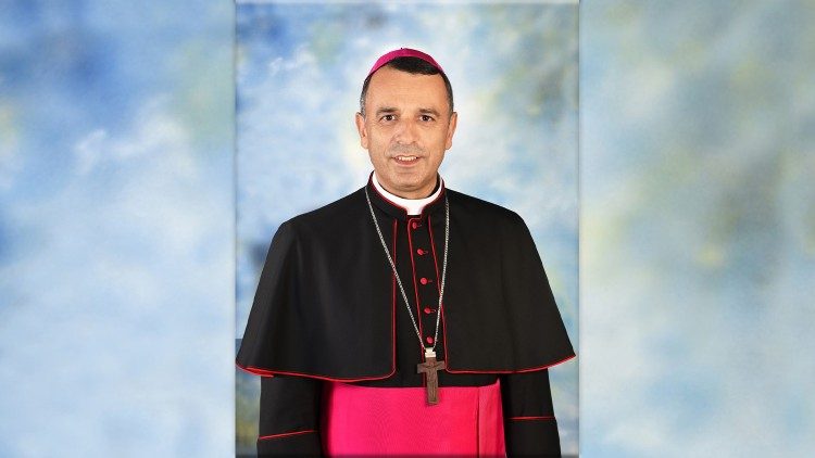  Mons Simon Kulli, vescovo di Sapa – Albania 