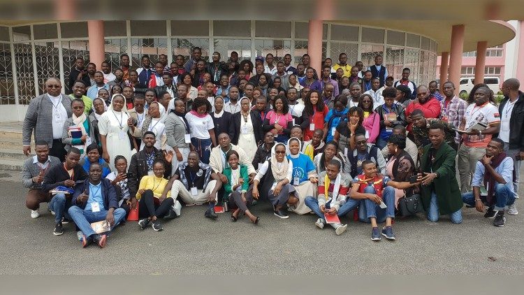 2020.01.13 Angola - Giovani nella chiusura dell'Assemblea della Pastorale Giovanile