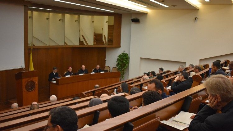 L'incontro alla Pontificia Università Lateranense