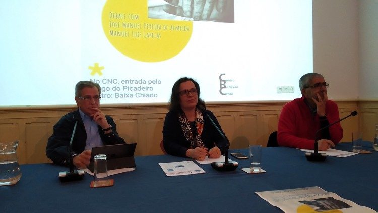 Debate sobre eutanásia no Centro Nacional de Cultura, Lisboa  