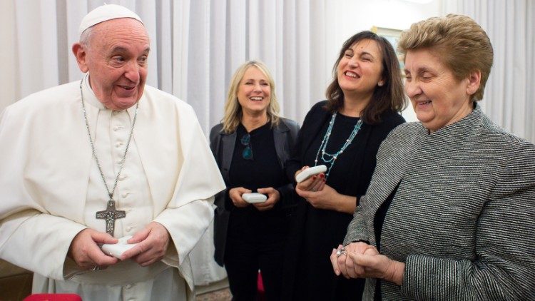 Udienza privata di Papa Francesco, lo scorso 10 febbraio in Vaticano, con Mariella Enoc, presidente dell'Ospedale Pediatrico Bambino Gesù
