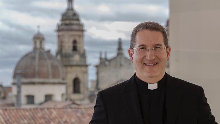 Mons. Luis Manuel Alí herrera, Obispo Auxiliar de Bogotá, miembro de la Pontificia Comisión para la Protección de Menores