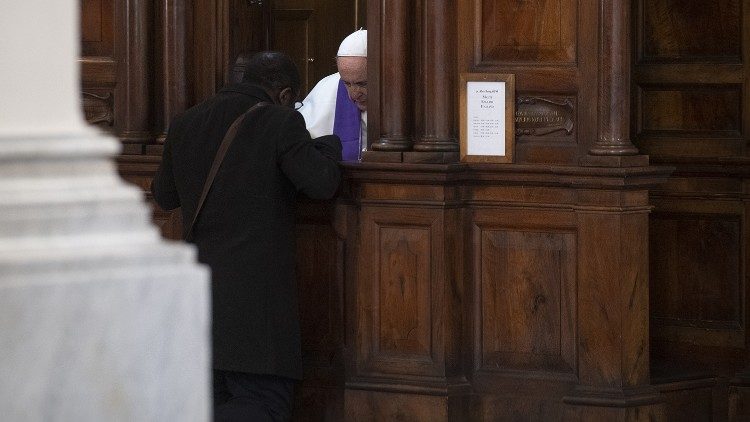Papa Francisc participă la ”24 de Ore pentru Domnul”