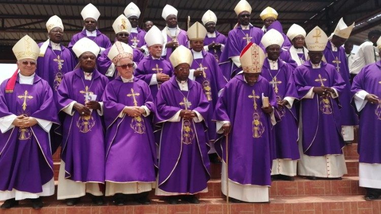 Angola. Bispo de Ondjiva destaca crescimento da diocese nos 45