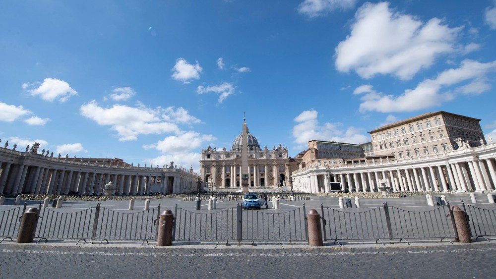 Estado da Cidade do Vaticano, Praça São Pedro