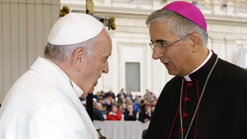 Il vescovo di Cremona ricoverato per il Covid-19: ci stiamo riscoprendo più uniti