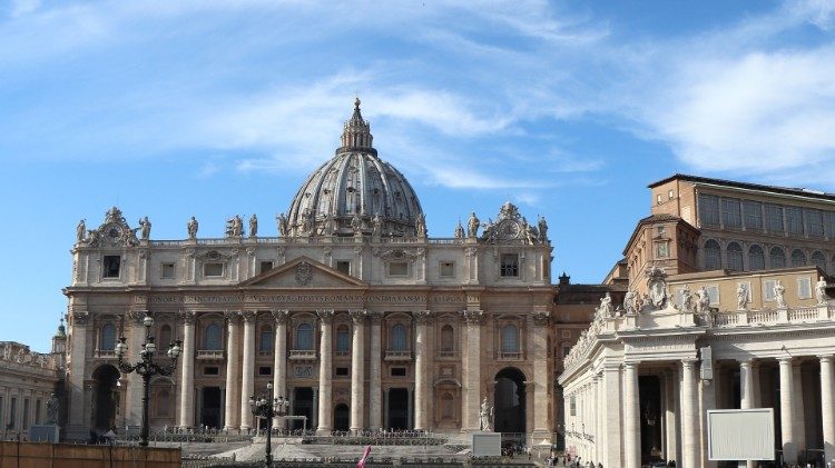 Hanteringen av Vatikanens fonder går från statssekretariatet till APSA och ska kontrolleras av ekonomisekretariatet.