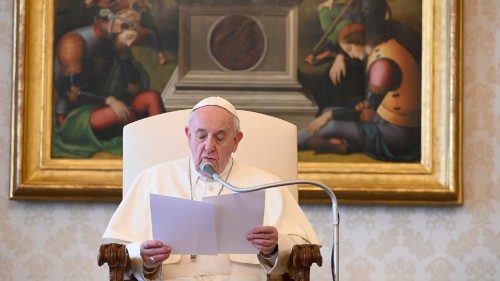 Il Papa: per vedere Dio bisogna liberarsi dagli inganni del cuore