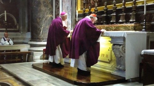 Vatikan: Eine Messe für Johannes Paul II.
