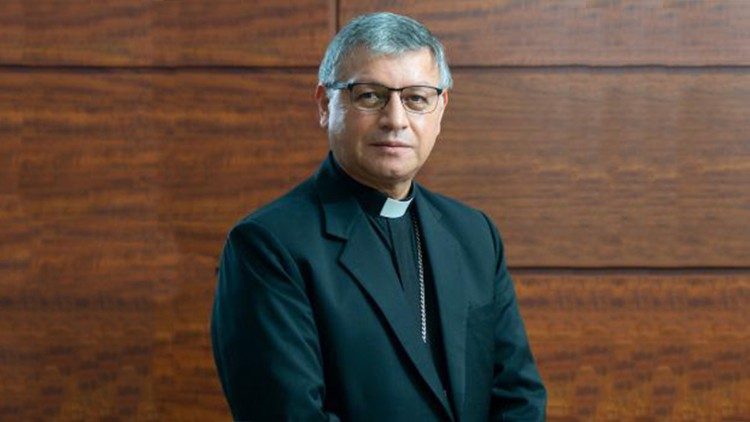 Mons. Walter Heras Vicario Zamora Ecuador