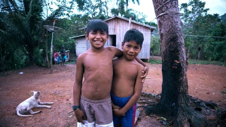 Ticuna-Indios in Amazonien