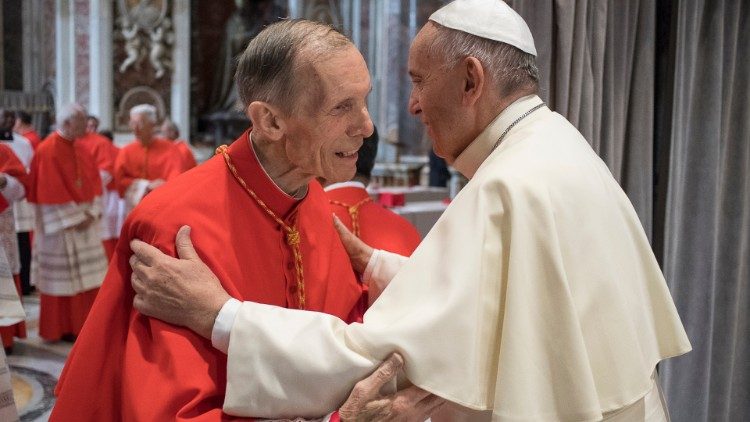  Cardinale Corti e Papa Francesco in Vaticano