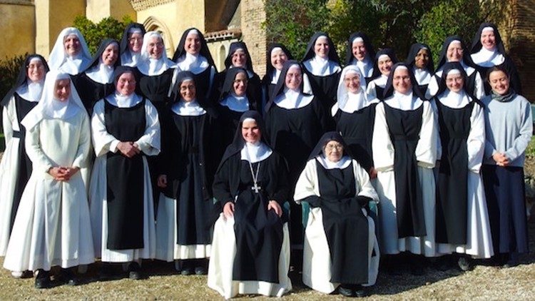 Cistercensesystrar i klostret i Boulaur 