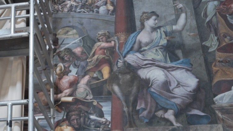 La Iustitia dipinta ad olio da Raffaello