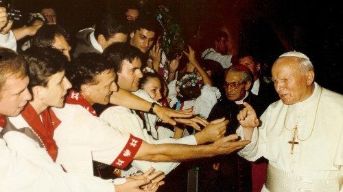 Comunidade polonesa do Brasil recorda encontros com João Paulo II