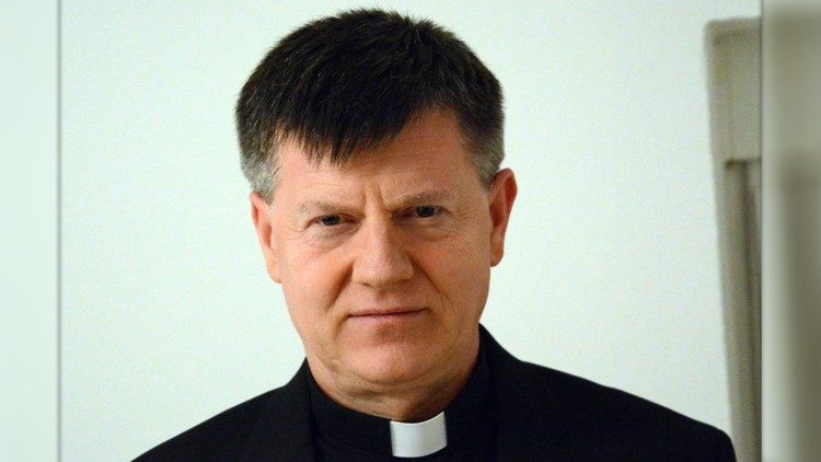 Nadbiskup Ante Jozic