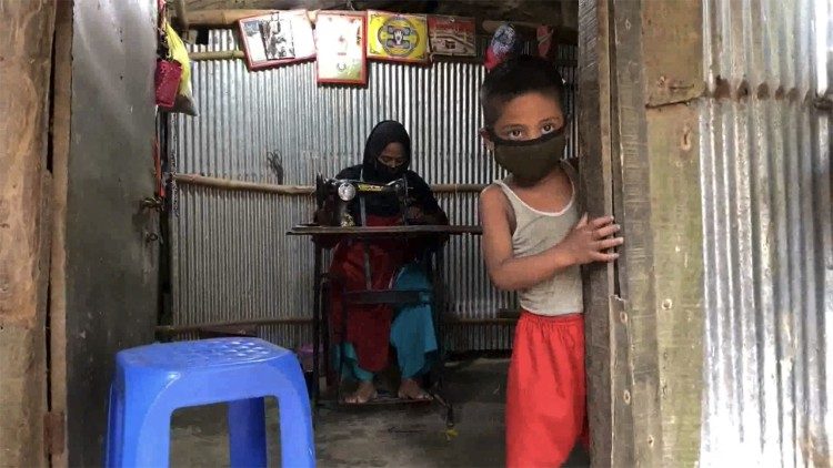 2020.05.27-Bangladesh-ciclone-2020-Covid-19-profughi-Programma-alimentare-mondiale-15.jpg
