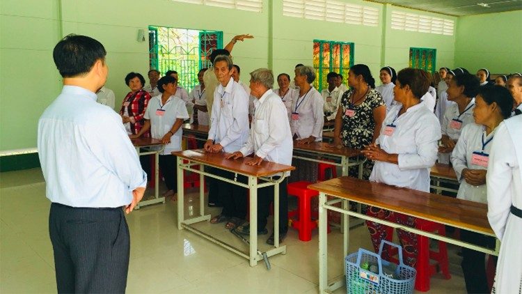 2020.06.06 Missionario - vietnamita
