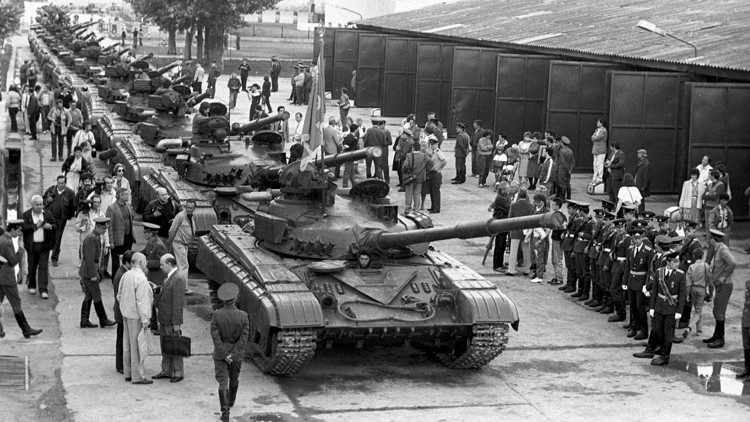 A szovjet csapatok kivonulnak Magyarországról