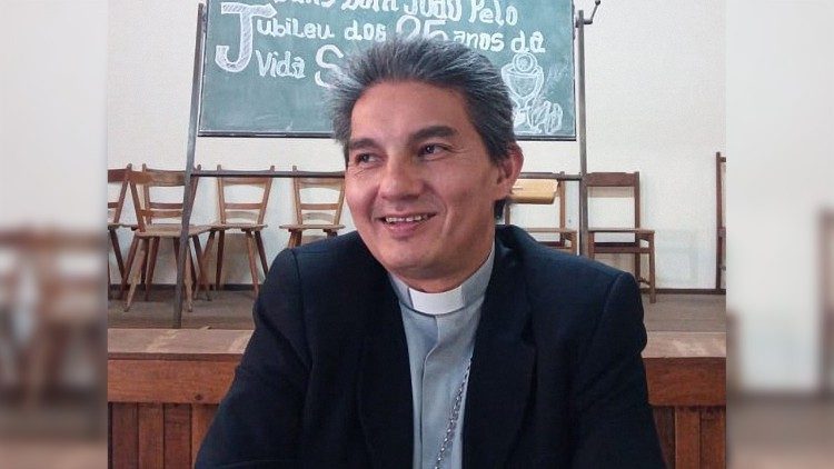 D. João Carlos Hatoa Nunes, Bispo de Chimoio (Moçambique) e porta-voz da CEM